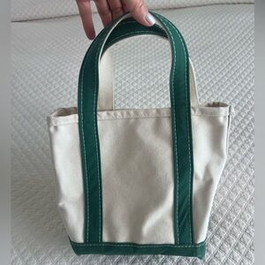 NWOT L.L. Bean Boat and Tote - size Small